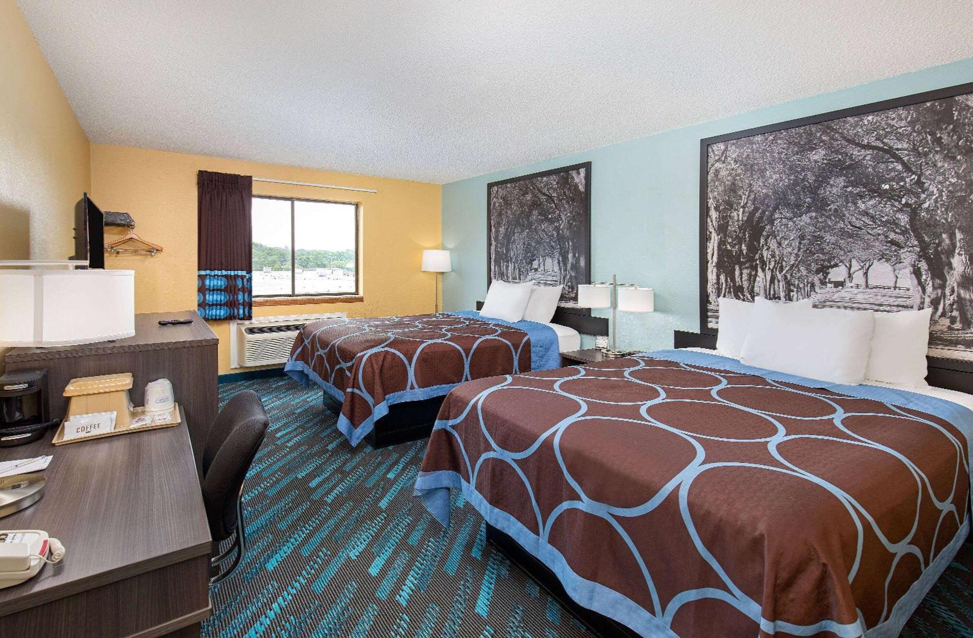 ซูเปอร์ 8 บาย วินด์แฮม ซัมเมอเซต Hotel ซอมเมอร์เซ็ท ภายนอก รูปภาพ