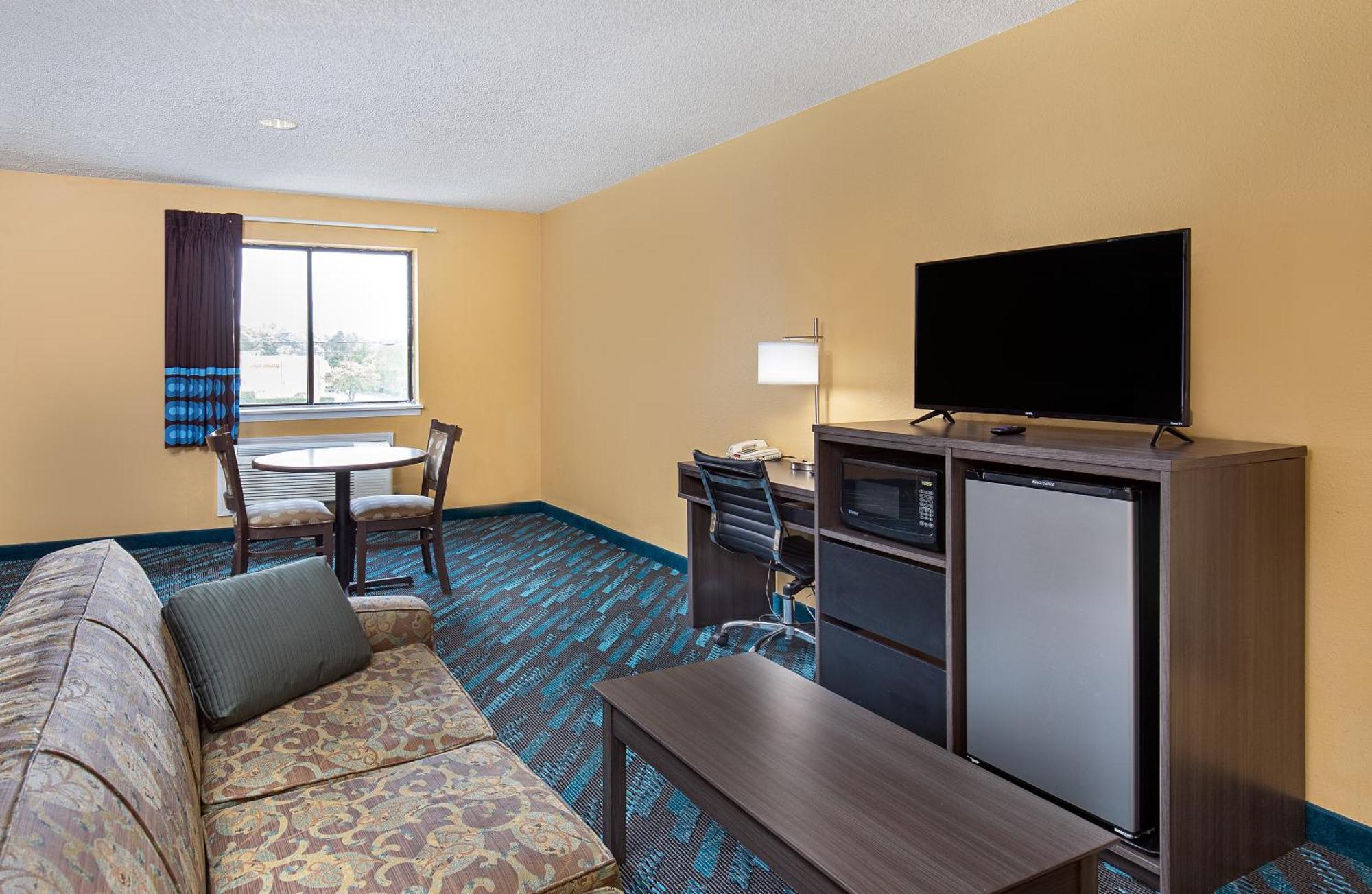 ซูเปอร์ 8 บาย วินด์แฮม ซัมเมอเซต Hotel ซอมเมอร์เซ็ท ภายนอก รูปภาพ